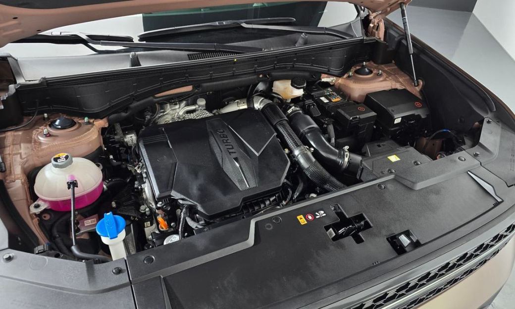 Hyundai Santafe Gasoline 2.5T 2WD, 2024