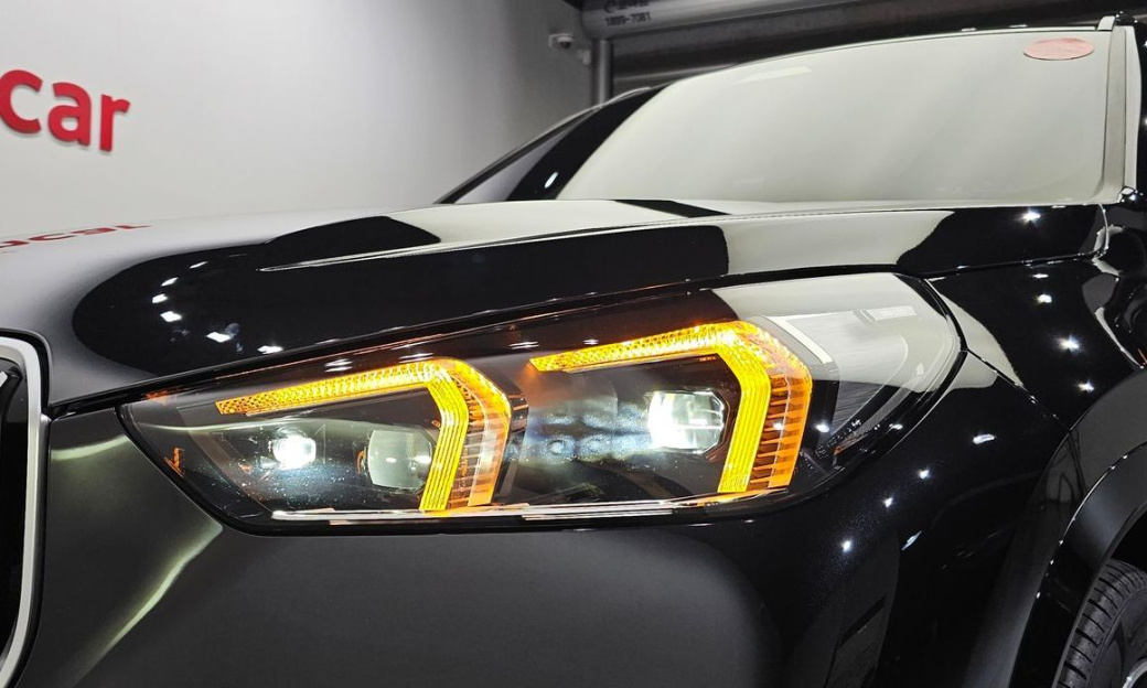 BMW X1 xDrive 20i M Sport, 2024