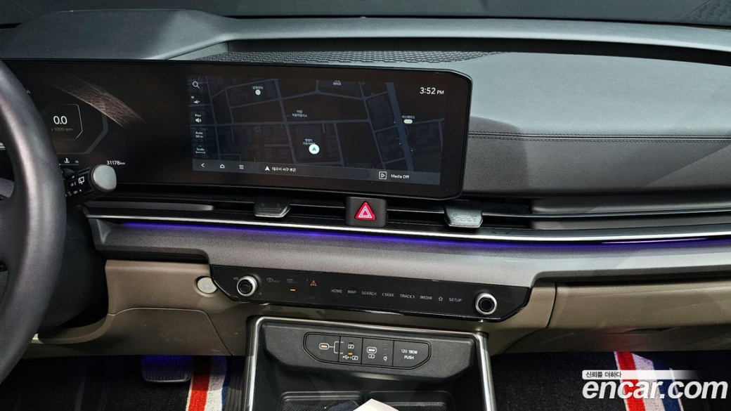 Kia Carnival 9-Seater Noblesse, 2025