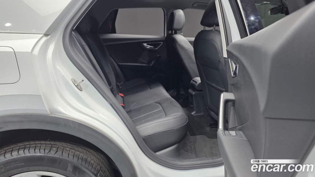 Audi Q2 35 TDI, 2023