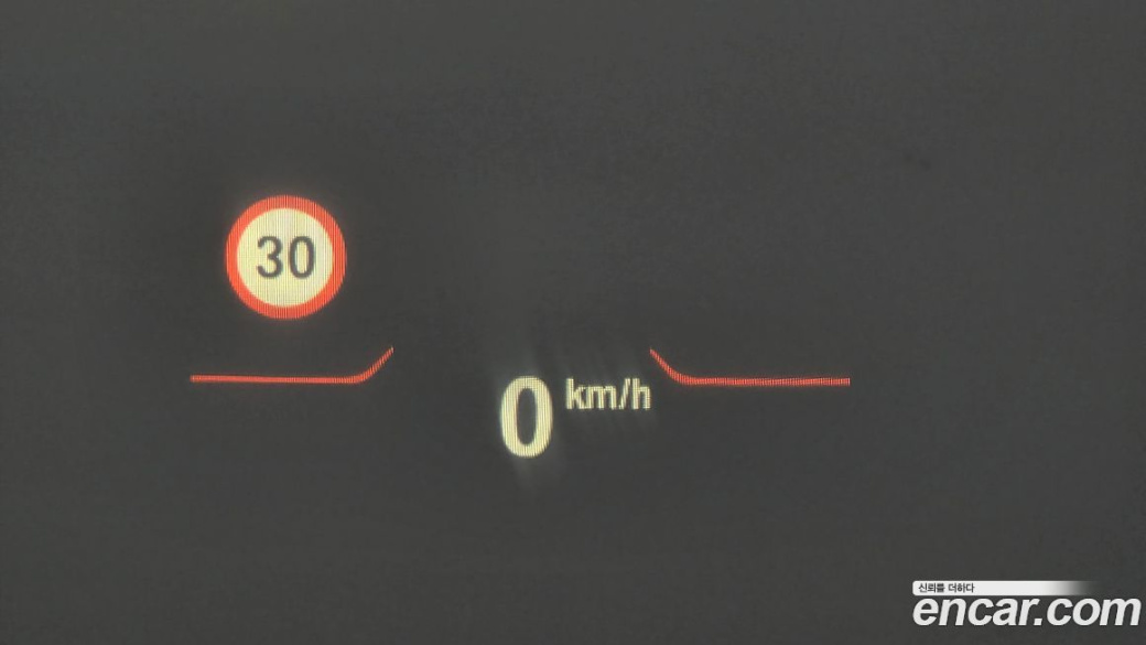 BMW 2-Series 220i Sport, 2024