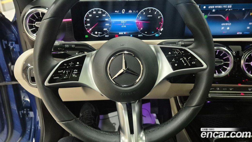 Mercedes-Benz A-Class A220 Hatchback, 2024