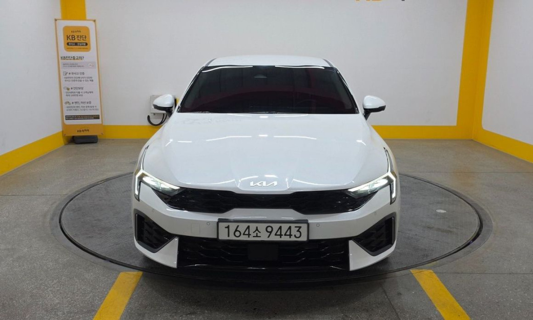 Kia K5 2.0, 2025