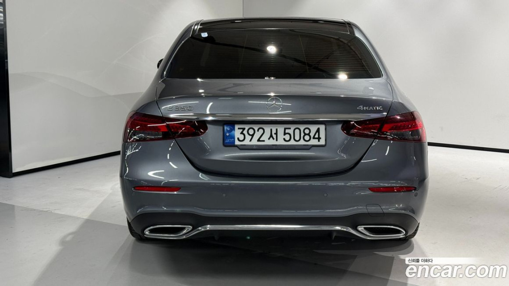 Mercedes-Benz E-Class E350 4MATIC AMG Line, 2022