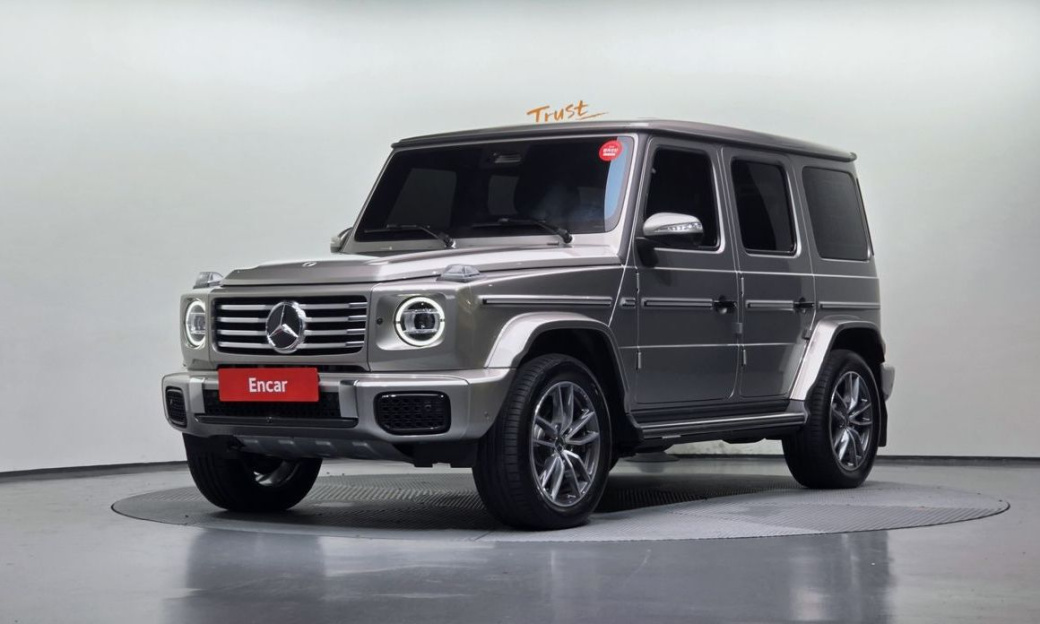 Mercedes-Benz G-Class G450d, 2025