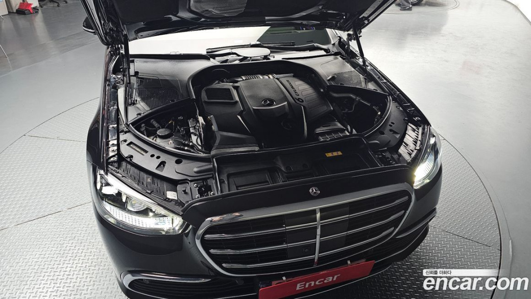 Mercedes-Benz S-Class S350 d, 2022