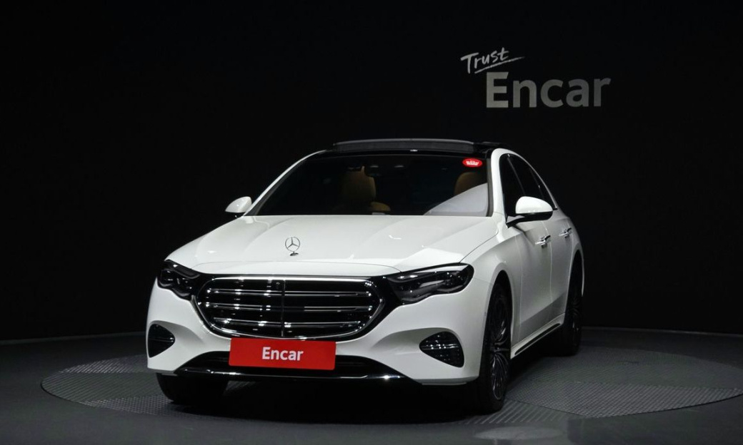 Mercedes-Benz E-Class E450 4MATIC Exclusive, 2024
