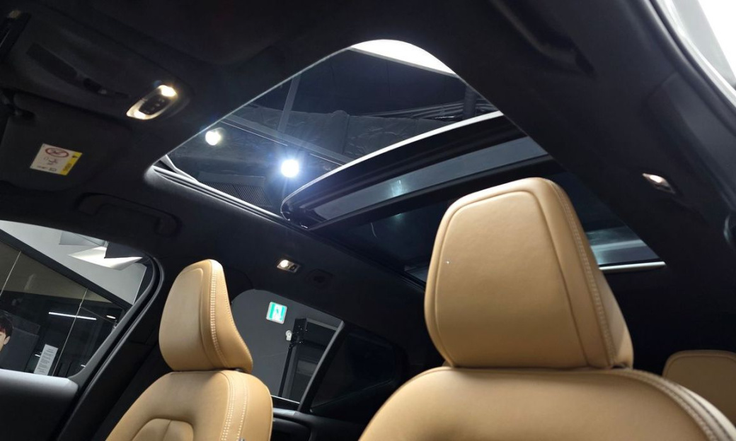 Volvo XC40 B4 Inscription, 2021