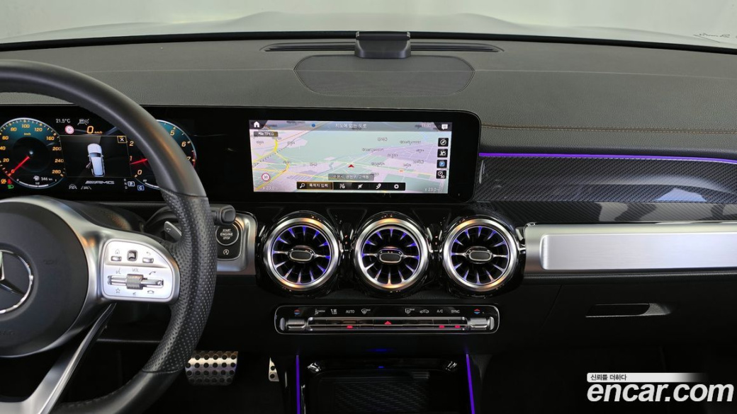 Mercedes-Benz GLB-Class AMG GLB35 4MATIC, 2021