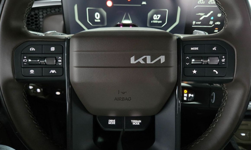 Kia Tasman 2.5T Gasoline 4WD, 2026