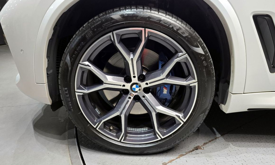 BMW X5 xDrive 30d M Sport, 2022