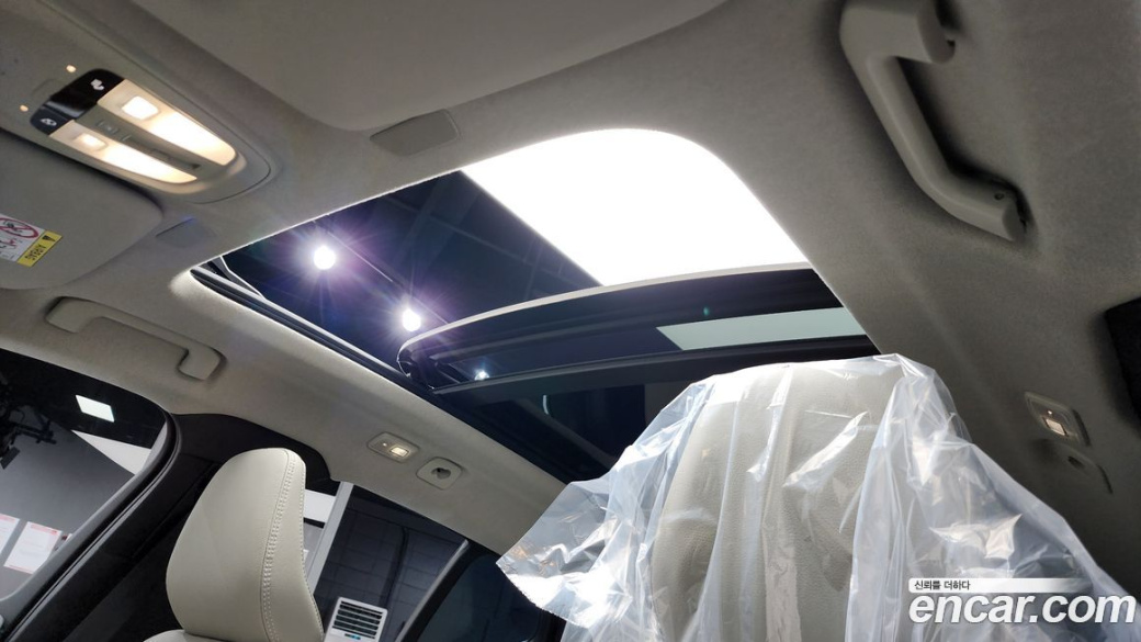 Volvo XC40 B4 Ultra Bright, 2025