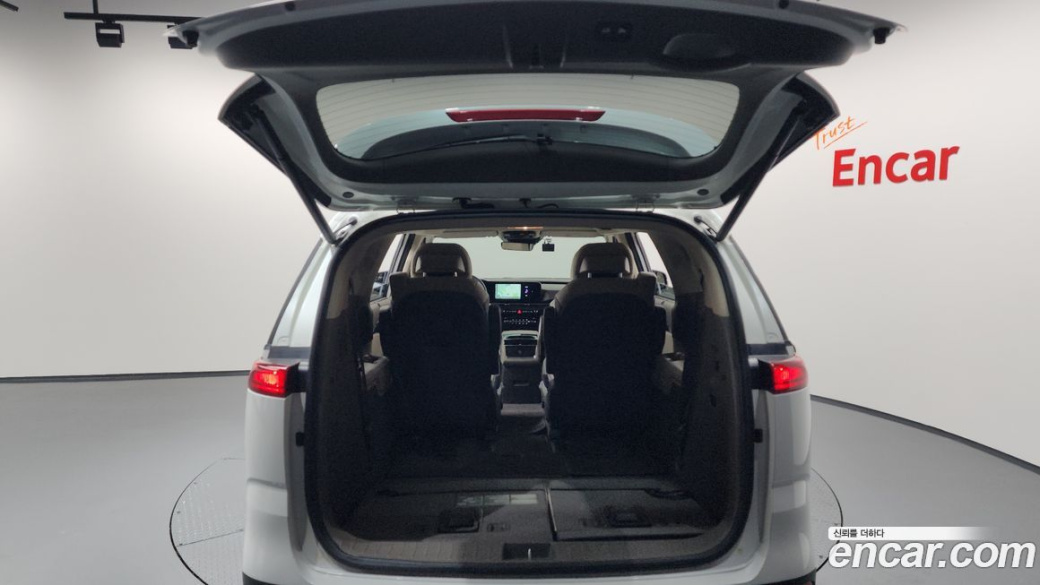 Kia Carnival 7-Seater Noblesse, 2023