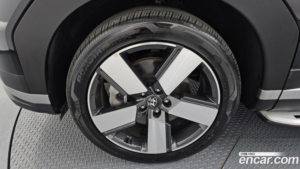 Hyundai Santafe Gasoline 2.5T 4WD, 2024