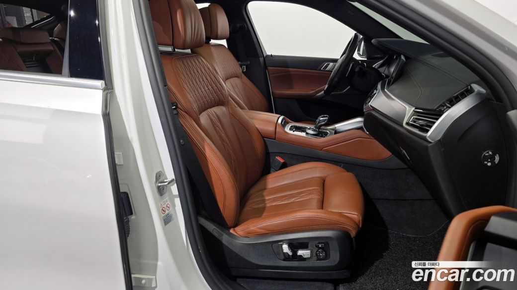 BMW X6 xDrive30d M Sport, 2022