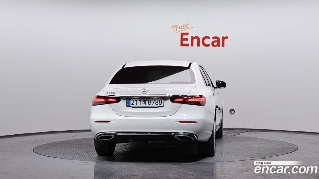 Mercedes-Benz E-Class E250 Exclusive, 2023