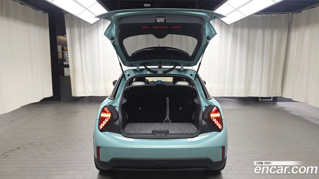 Mini Cooper 5 Door Favoured, 2025
