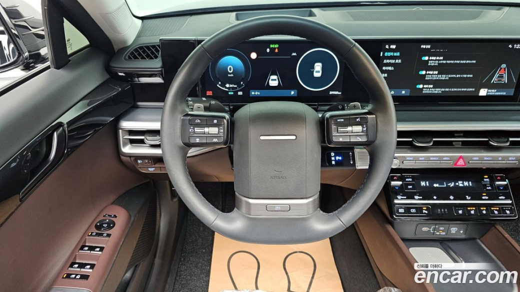 Hyundai Grandeur 2,5 Gasoline 2WD, 2023
