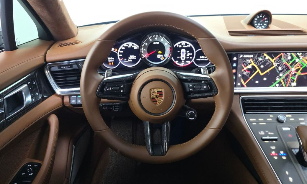 Porsche Panamera 4.0 GTS, 2024