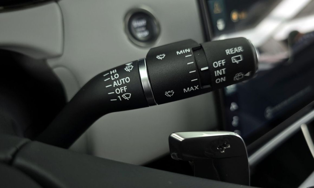 Land Rover Range Rover Evoque P250 S, 2025
