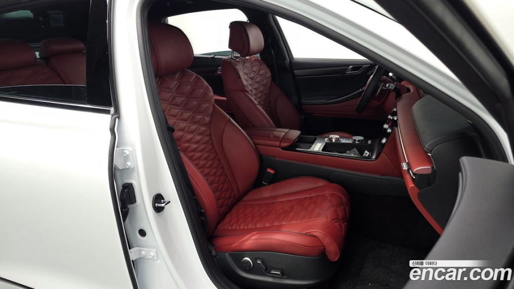Genesis G80 Gasoline 2.5 Turbo 2WD, 2026