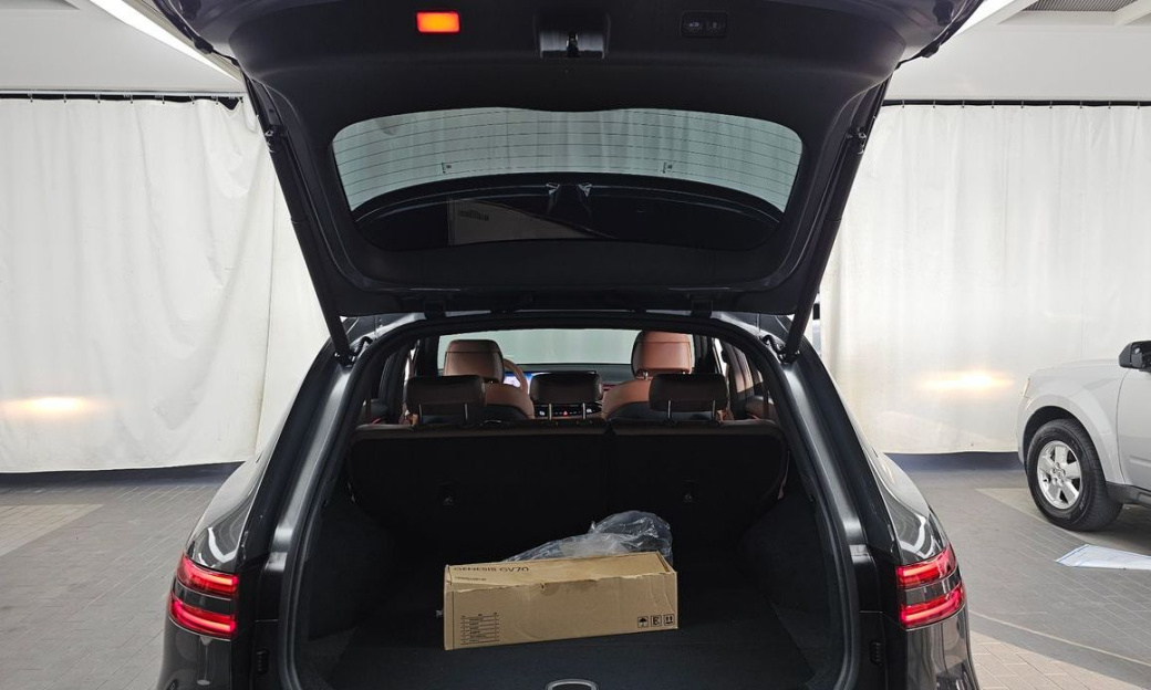 Genesis GV70 2.5T Gasoline AWD, 2026