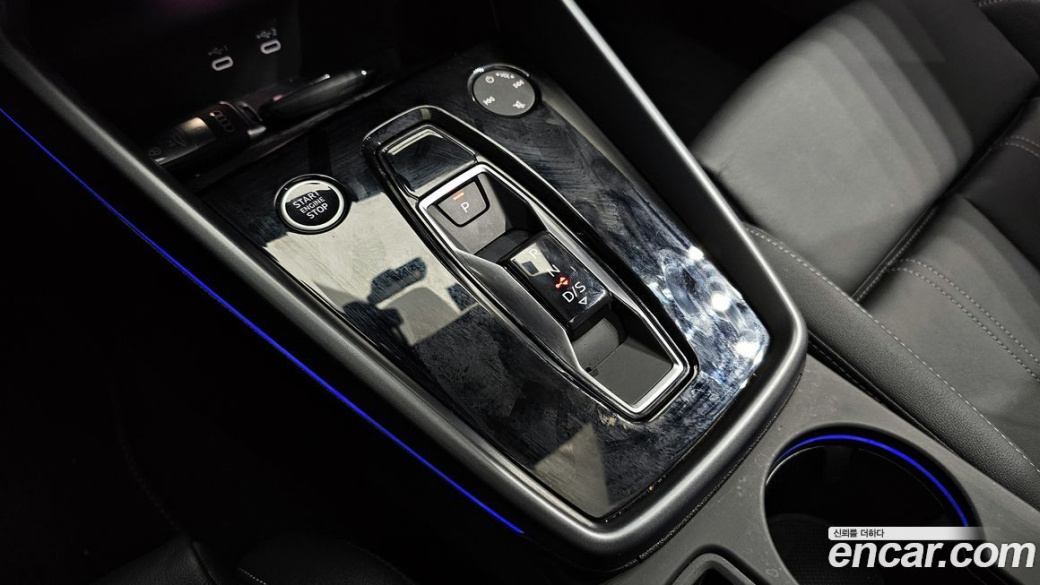 Audi A3 40 TFSI Premium, 2025