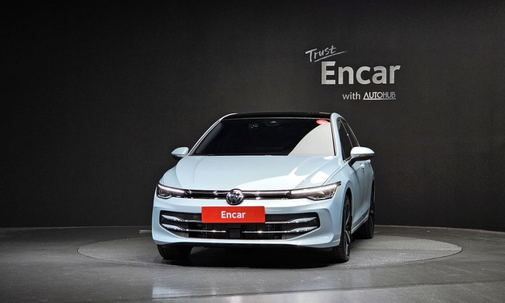 Volkswagen Golf 2.0 TDI Prestige, 2025