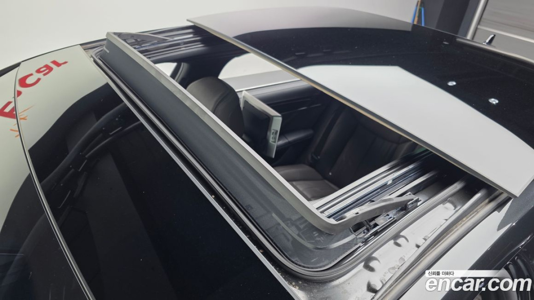Audi A8 55 TFSI Quattro Premium LWB, 2022