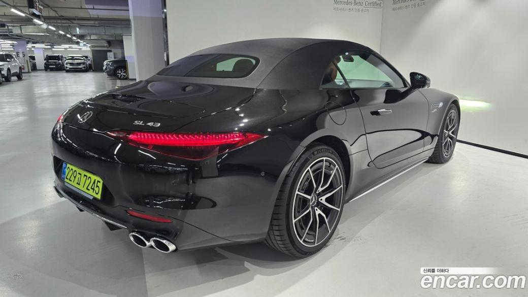 Mercedes-Benz SL-Class AMG SL43, 2025