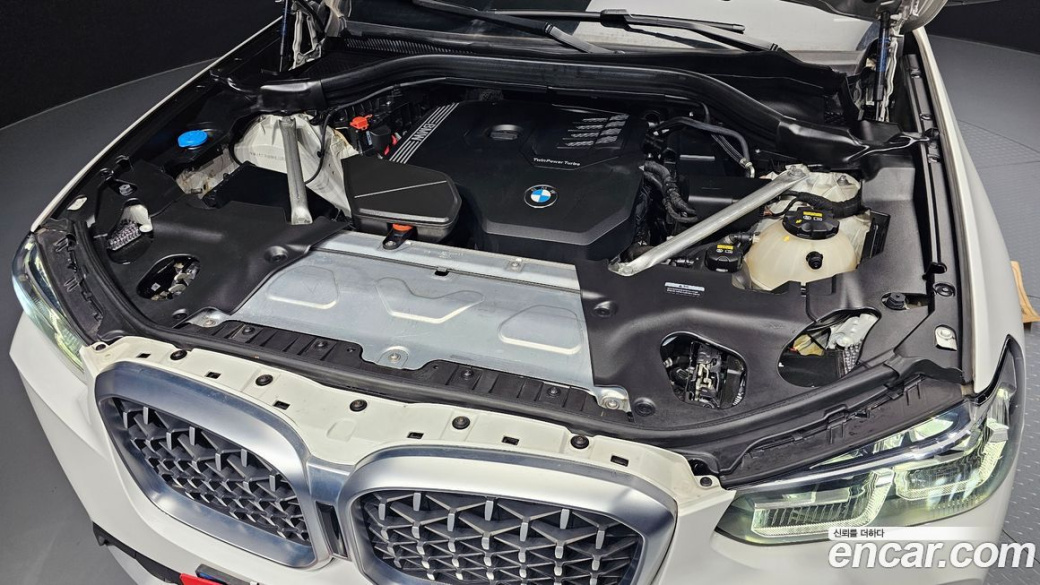 BMW X4 xDrive20i xLine, 2022