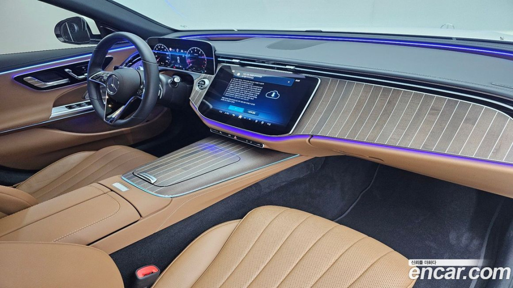 Mercedes-Benz E-Class E450 4MATIC, 2025