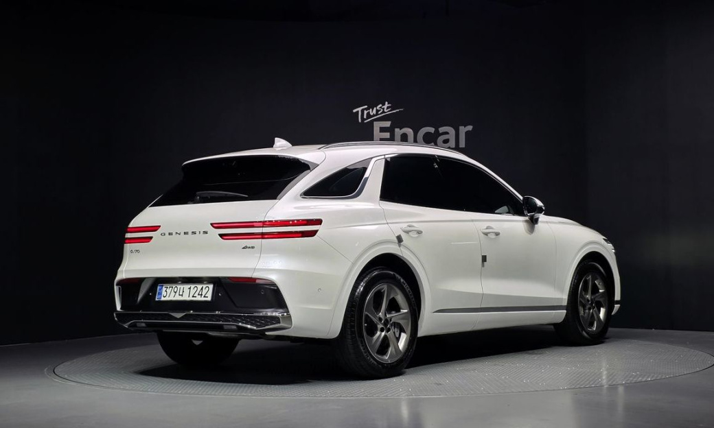 Genesis GV70 2.5T Gasoline AWD, 2025