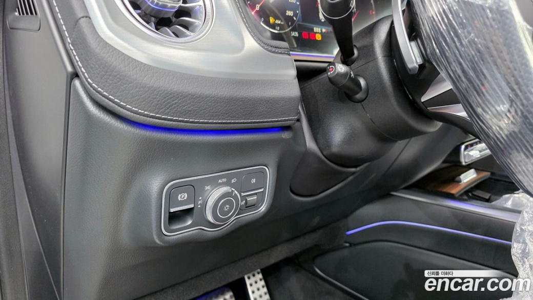 Mercedes-Benz G-Class G450d, 2026