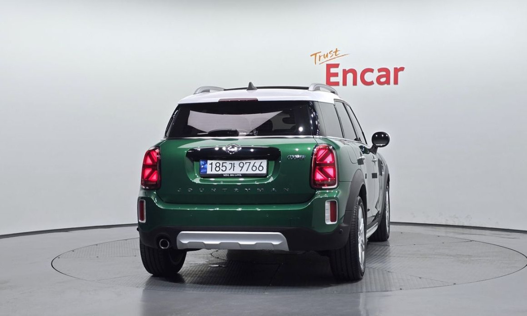 Mini Countryman Classic Plus Launch Pack, 2023