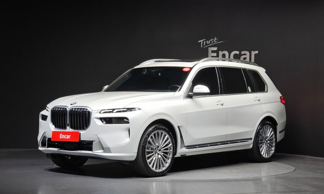 BMW X7 xDrive 40i Design Pure Excellence 6-Seater, 2024