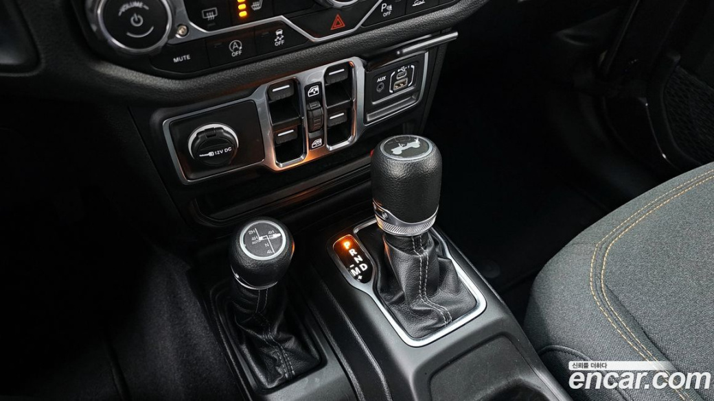 Jeep Wrangler 2.0 Sport S 4Door, 2024