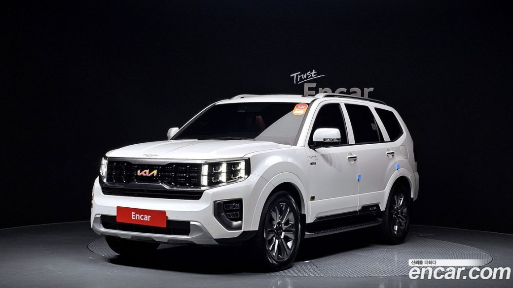 Kia Mohave Diesel 3.0 4WD 7-Seater, 2023