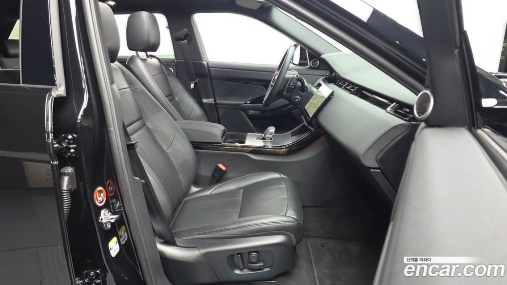 Land Rover Range Rover Evoque P250 Dynamic SE, 2025