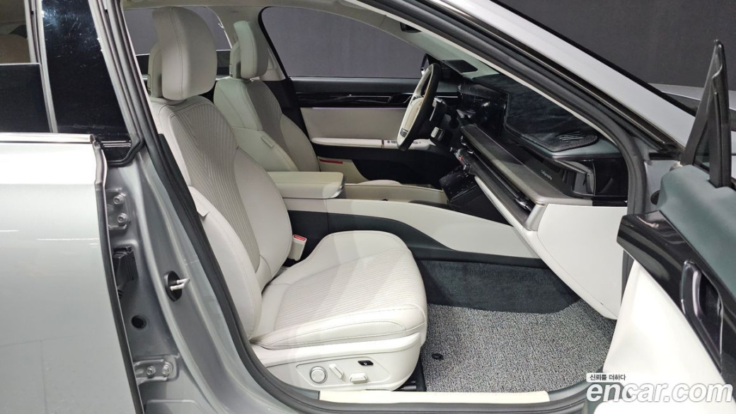 Hyundai Grandeur 2,5 Gasoline 2WD, 2023
