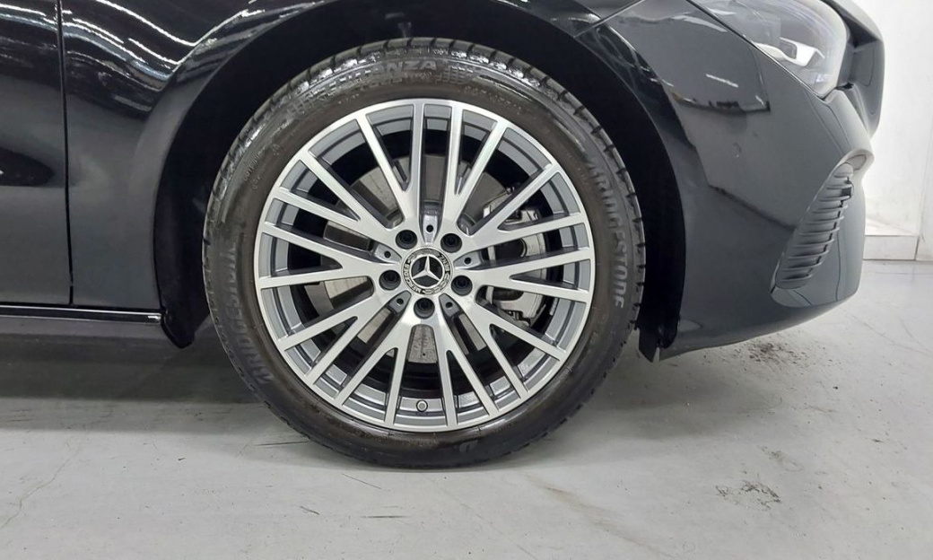 Mercedes-Benz CLA-Class CLA250 4MATIC, 2025