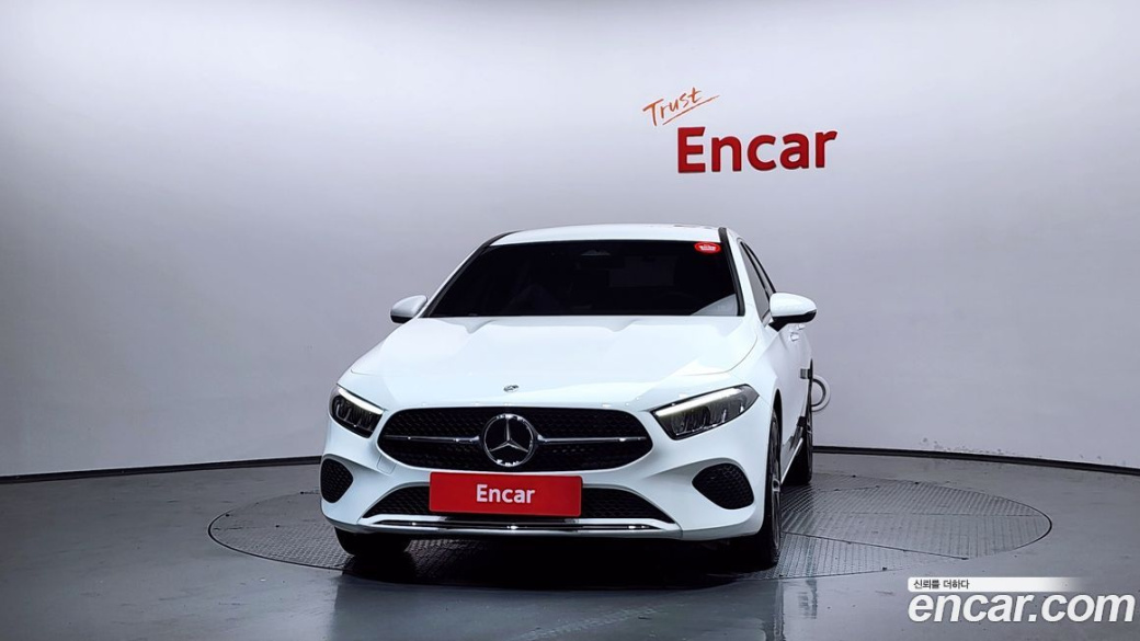 Mercedes-Benz A-Class A220 Sedan, 2025