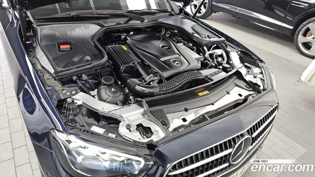 Mercedes-Benz E-Class E250 Avantgarde, 2023