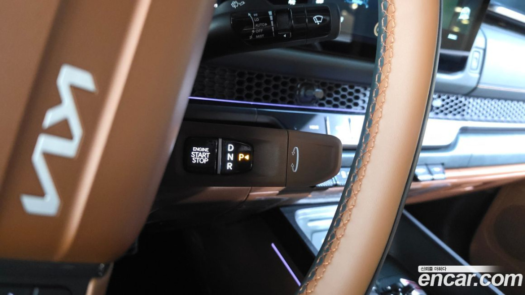 Kia Tasman 2.5T Gasoline 4WD, 2026