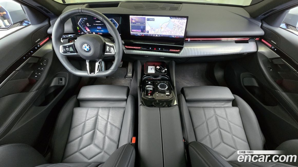 BMW 5-Series 520i M Sport, 2024