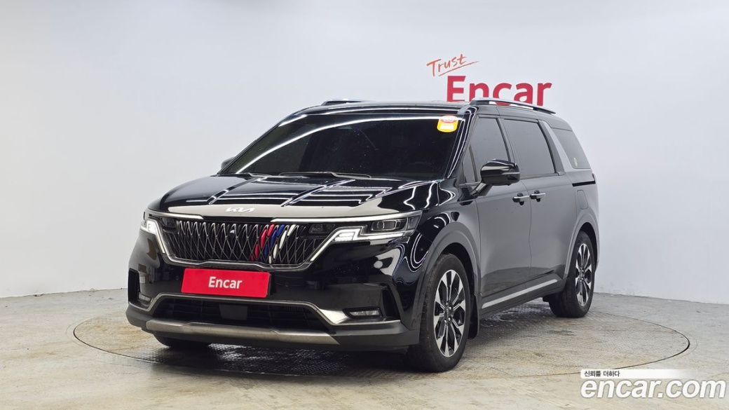 Kia Carnival 9-Seater Signature, 2023