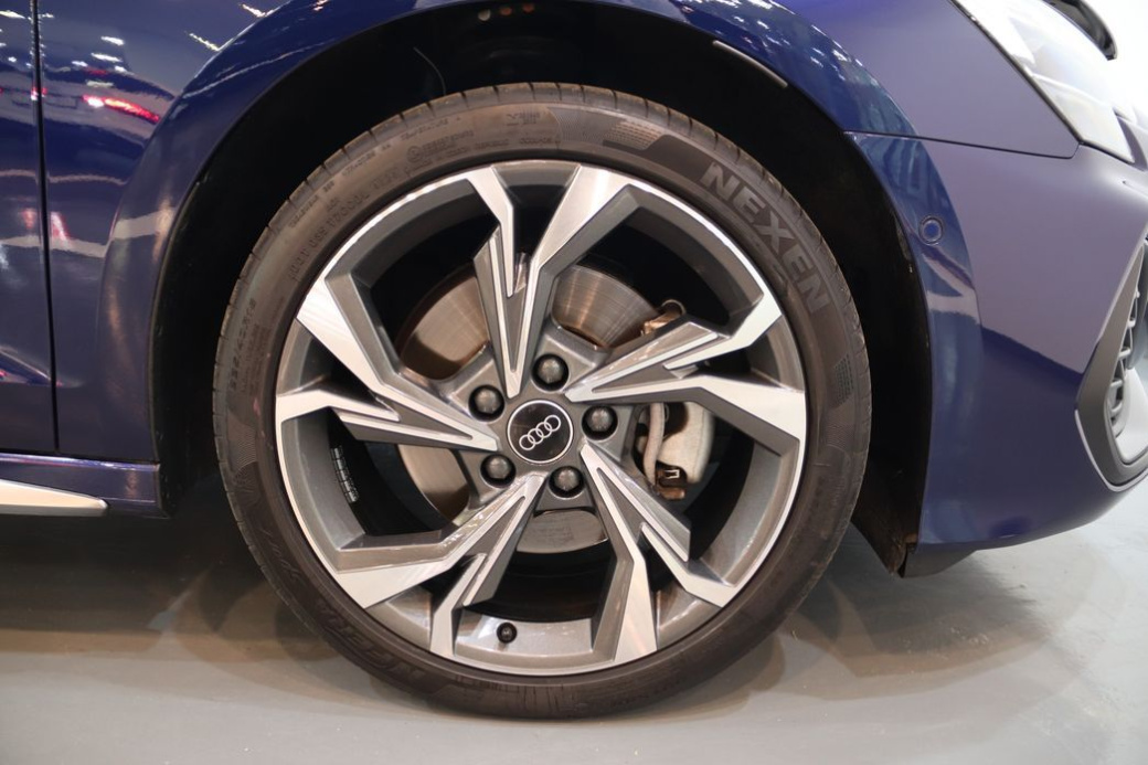 Audi A3 40 TFSI Premium, 2025