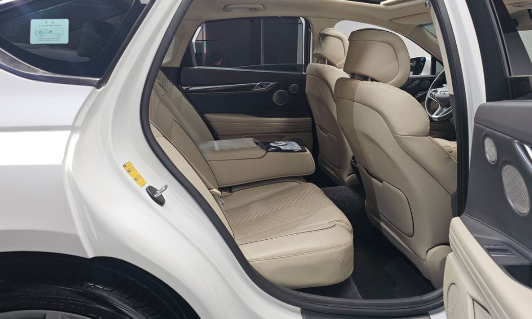 Genesis G80 Gasoline 2.5 Turbo AWD, 2022