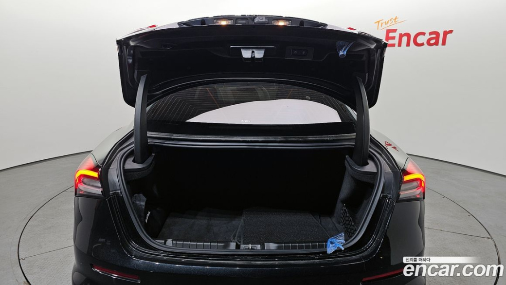 Maserati Ghibli 3.0 Modena, 2022