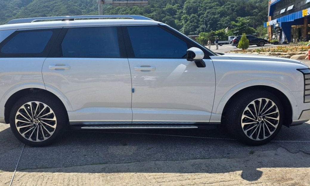 Hyundai Palisade Gasoline 2.5T 4WD 7-Seater, 2025